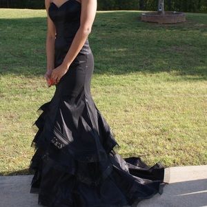 Camille La Vie Black Prom Dress (worn once)